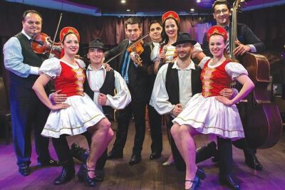 4 Course Dinner Cruise with Operetta, Folk Show and Welcome Drink - Hungarian Operetta-Style Singing Meets Folk Dance (and Audience Participation)