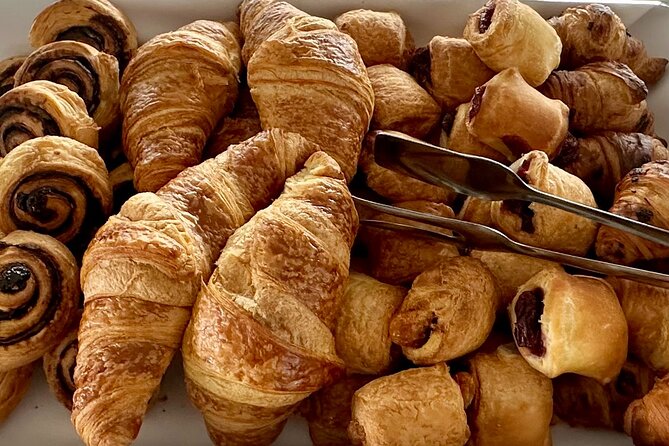 Bottomless Brunch and Cruise with Prosecco in Budapest - Budapest views from the Danube: what you’ll pass and why it matters