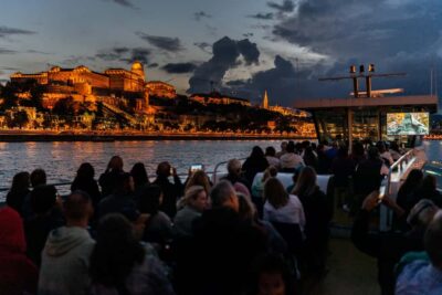 Budapest: 1-Hour Evening Sightseeing Cruise with Drink - Getting to Dock 7 (Legends Can Be Easy If You Know the Target)