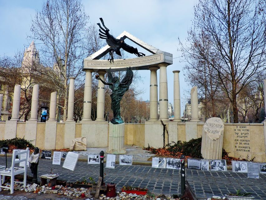 Budapest: 3-Hour Walking Tour About Communism (Small Group) - Who should book this, and who might want a different tour