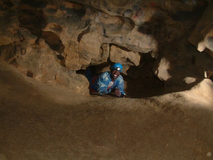 Budapest: Adventure Caving Tour with Guide - Safety and pacing: how Hungarian Caving Association guides keep it fun