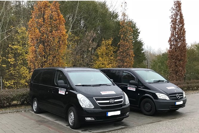 Budapest Airport Transfer - return (arrival & departure) with discount - Meet & Greet at Arrivals: Name Boards and Driver Messaging