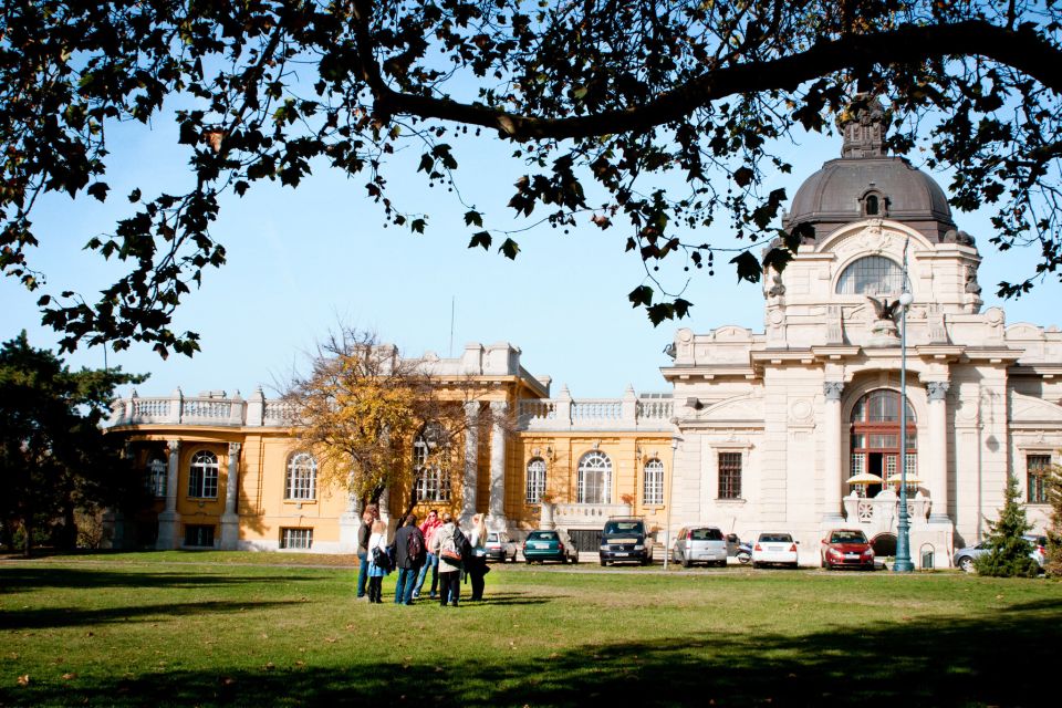Budapest: All in One Walking Tour with Strudel House Stop - Andrassy Avenue photo stop: classic Budapest, quick and useful