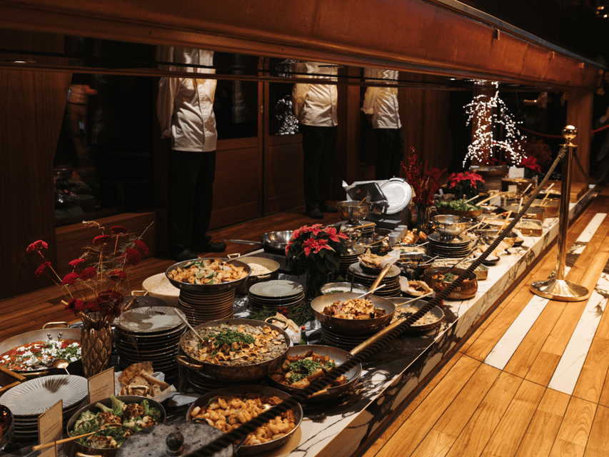 Budapest: BBQ Dinner Cruise w/ Live Music & Unlimited Drinks - Who this Budapest dinner cruise suits best