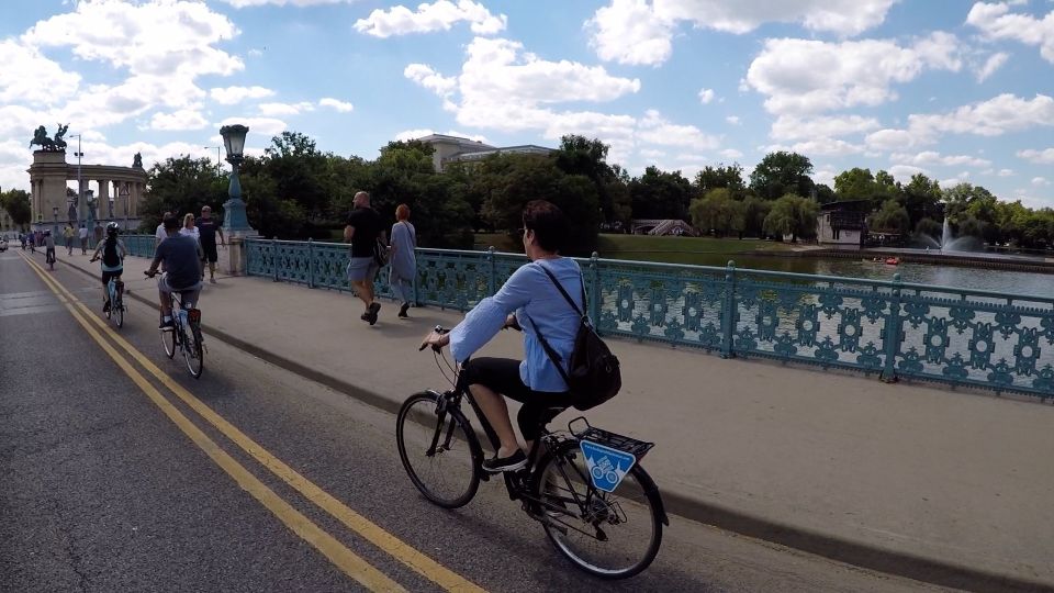 Budapest Bike Tour with a Hungarian Goulash - Who should skip it or plan differently?