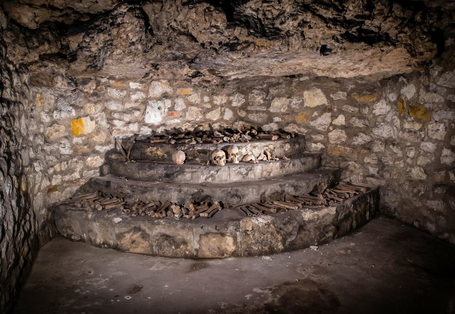 Budapest: Buda Castle Cave Tour - Budapest’s Buda Castle Cave Tour: walking into Castle Hill’s underground “second city”