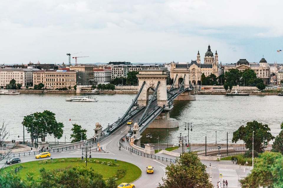 Budapest: Buda Castle District Vampires and Myths Night Tour - What the Guide Tells You (And Why It Works on This Route)