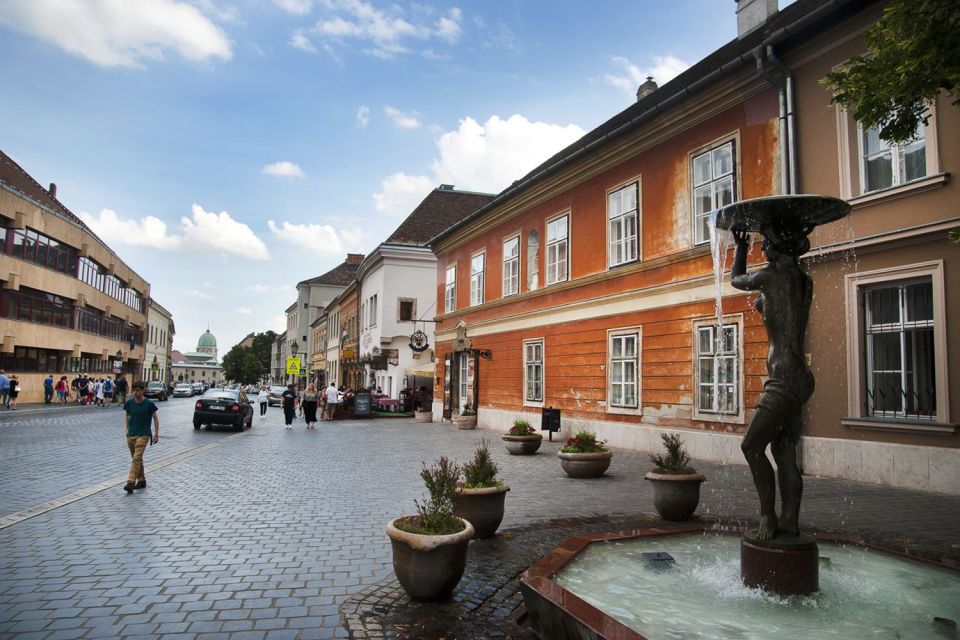 Budapest: Buda Castle District Walking Tour - Neo-Romanesque terraces and the “walk-then-look” rhythm