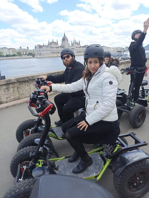 Budapest: Buda Highlights Guided Tour on Electric EZRaider - Photo stops that don’t waste time