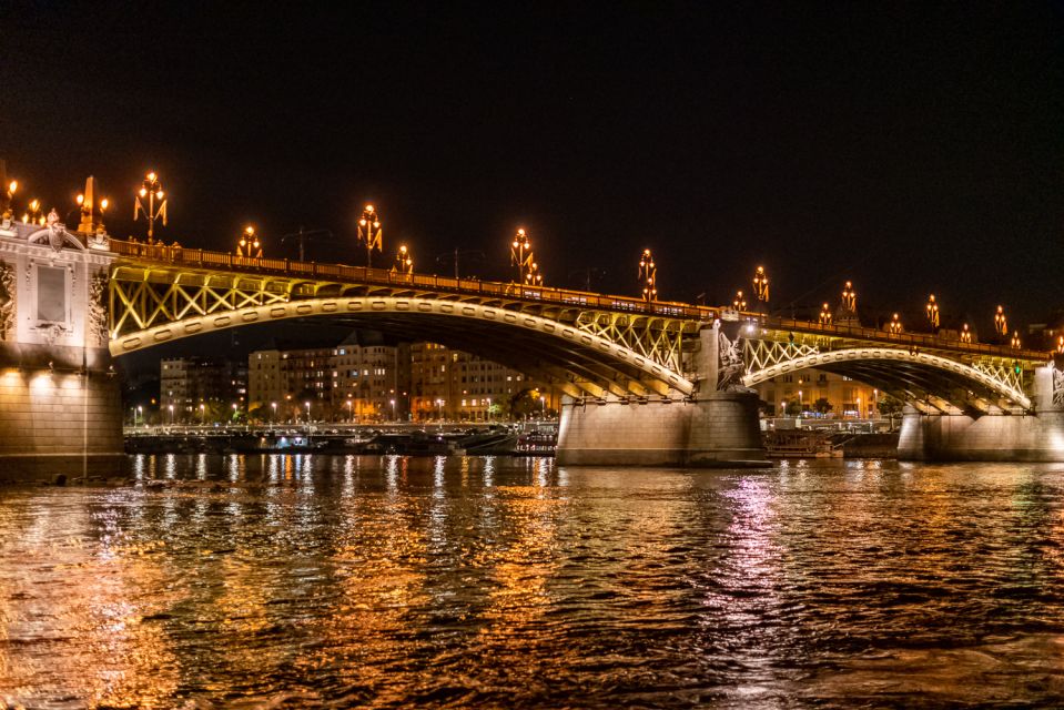 Budapest: Candlelit Dinner River Cruise with Live Music - Night Views From Your Table: Parliament, Castles, Bridges, and More