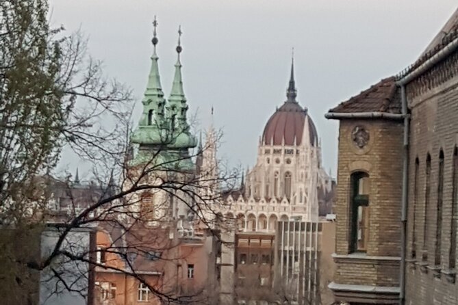 Budapest: Castle District Walking Tour - Maria Magdalena Church Tower and the “why this area looks the way it does”