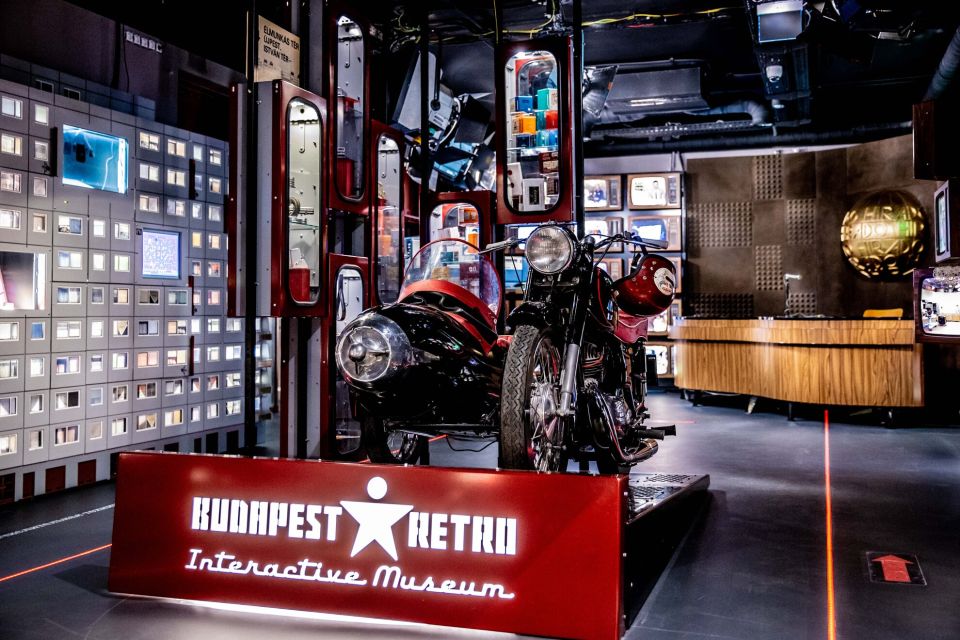 Budapest: Communist History Tour with House of Terror Option - From Parliament to Liberty Square: where the story becomes visible