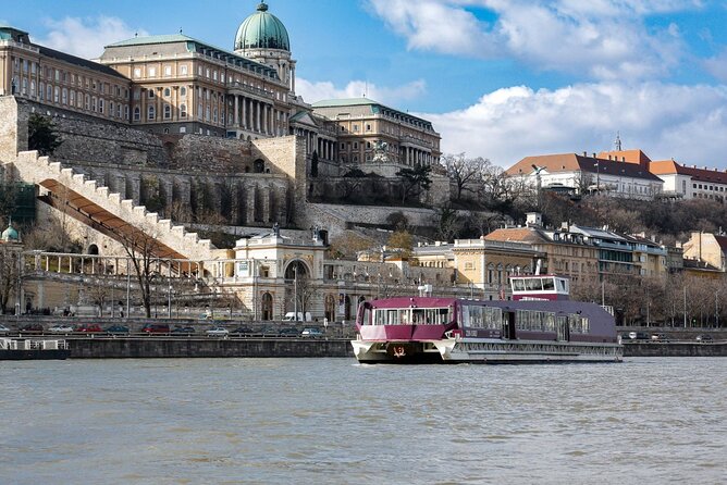 Budapest Danube 1 Hour Sunset or Night Cruise with Audio Guide - Parliament and Gellért Hill: Timing Your Night Lighting