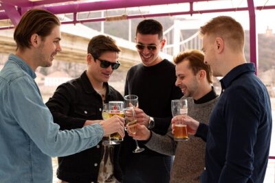 Budapest Danube Sightseeing Cruise with Unlimited Drinks - Meeting point and how to board smoothly (so you don’t miss the start)