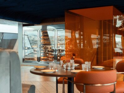 Budapest: Dinner Cruise with Live Music and Unlimited Drinks - Two Ways to Eat: Chef Dinner vs Rooftop BBQ