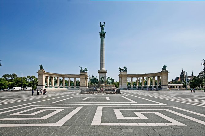 Budapest E-bike Tour - Why an e-bike makes Budapest click (instead of exhausting you)