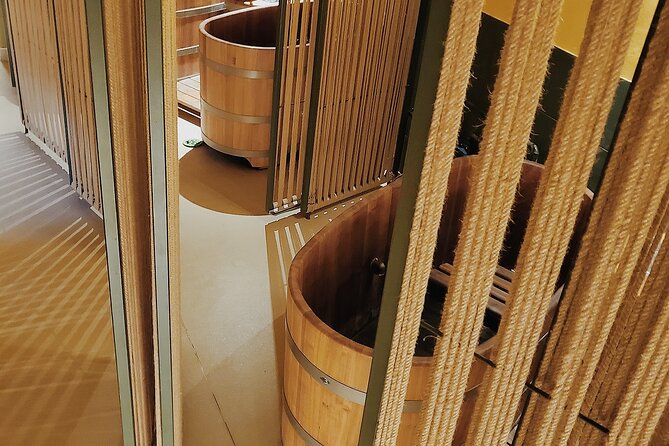 Budapest Exclusive Thermal Spa LUKACS LUXURIOUS PRIVATE BEER BATH - Beer ingredients for skin and hair: what the pitch actually means