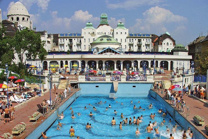Budapest Gellert Thermal Spa Full Day Ticket with Cabin or Locker - Time on the clock: how long you’ll enjoy the pools