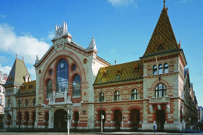 Budapest Great Market Hall Chef‑Led Private Tasting Tour - Central Market Hall is the perfect classroom for Hungarian food