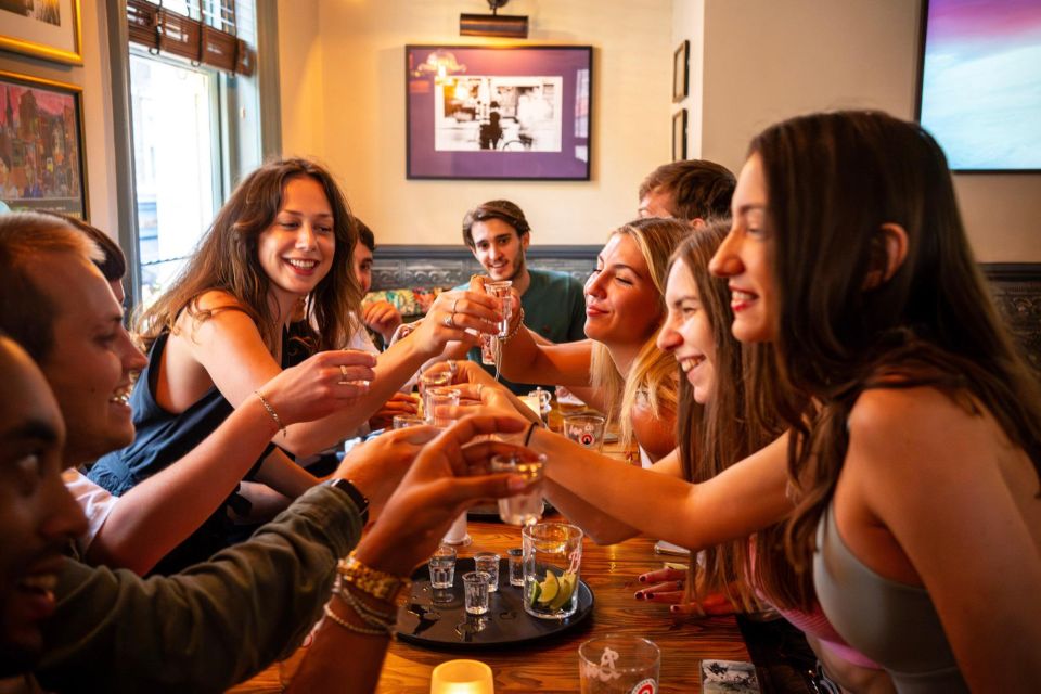 Budapest: Guided Bar Crawl Walking Tour - Stop by stop: what each part feels like at night