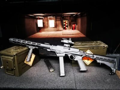 Budapest: Hollywood Gun Range Shooting Package - Where you meet up: Holló u. 6 and the easiest way to arrive