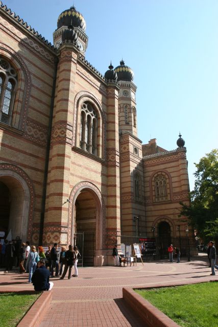 Budapest: Jewish Heritage Guided Tour with Synagogue Ticket - Price and value: is $81 a smart use of your time?