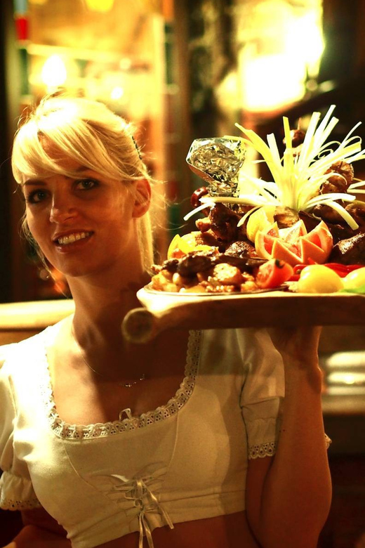 Budapest: Medieval Dinner Show with Drinks - The Medieval Tavern Atmosphere in Central Budapest