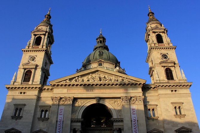 Budapest Night Walking Tour with Danube River Cruise - Parliament, Politics, and the Best Night Photo Angles