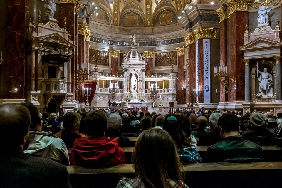 Budapest: Organ Concert in St. Stephen's Basilica - Timing and meeting point: arriving at 19:40