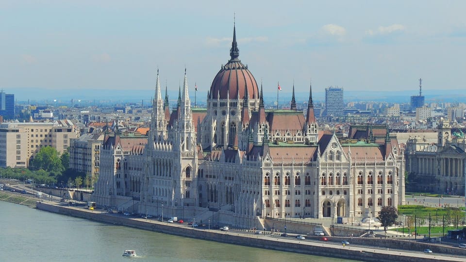 Budapest: Parliament Building Entry Ticket and Audio Guide - History of the House exhibition: fill in the gaps