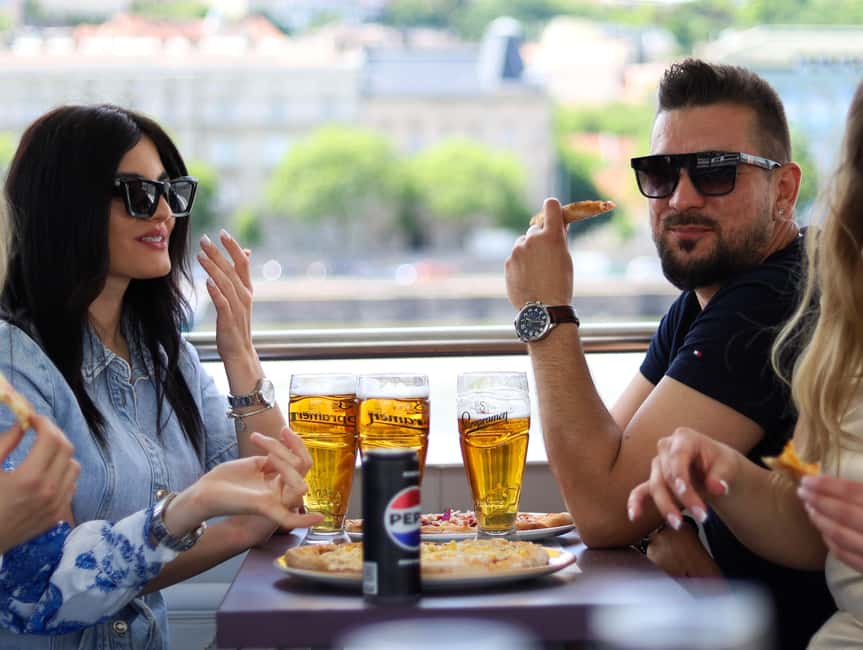 Budapest: Pizza Cruise - Who should book this cruise (and who should skip it)