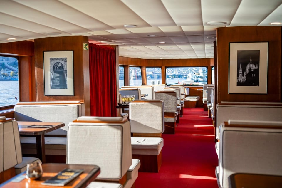 Budapest: Premium Sightseeing Cruise with Tokaj Frizzante - The Danube route: Liberty to Castle views, plus the waterfront highlights