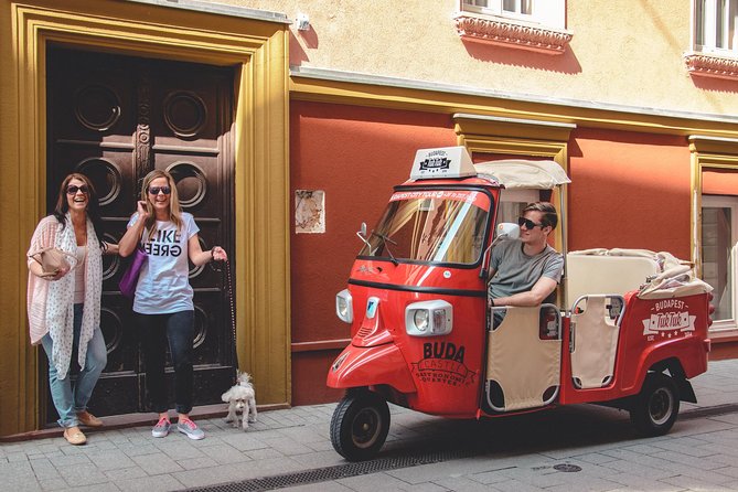 Budapest Private Tuk Tuk Tour with Wine Tasting and Cheese Platter - DiVino wine bar: the tasting and cheese platter finale
