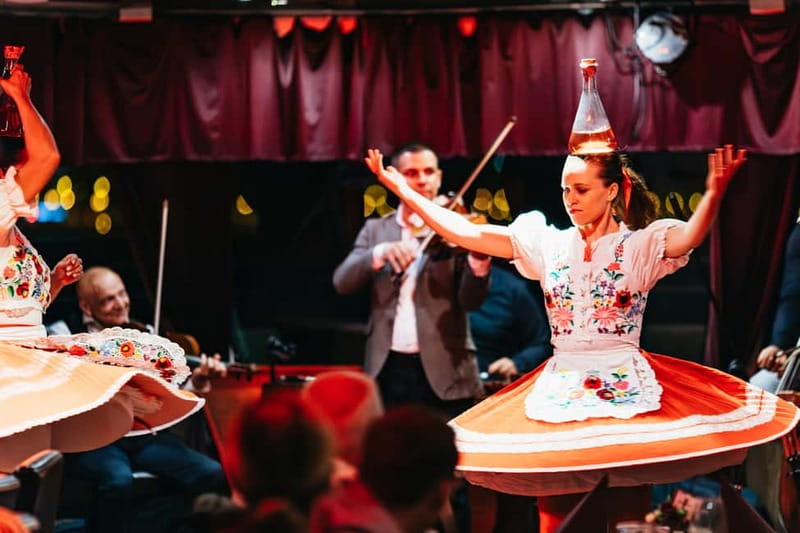 Budapest: Prosecco Dinner Cruise with Live Music - Who This Cruise Is Best For (and When to Choose Another Plan)