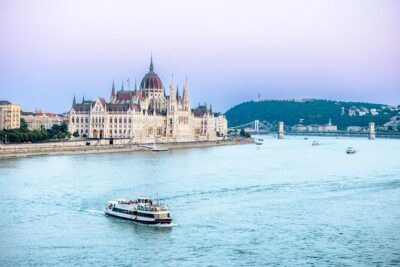 Budapest River Cruise with 1 Free Tokaj Frizzante and Audio Guide - Where to start: finding Március 15. tér without stress