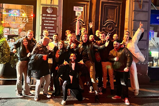 Budapest Ruin Pub Crawl +6 Shots +VIP Entries +Drinking Games - A 5-Hour Budapest Night Plan Without the Guesswork