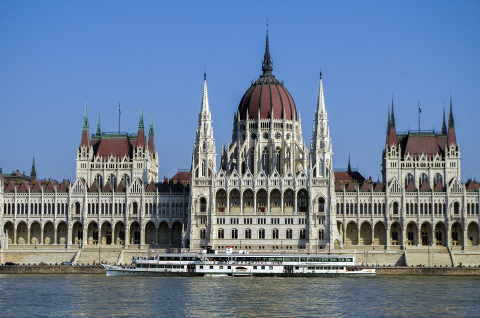 Budapest: Sightseeing Cruise on the Danube - How Much Is This Really Worth at About $21?