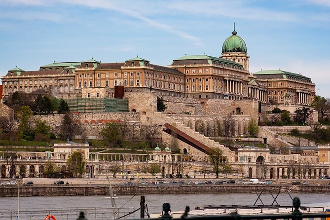 Budapest Sightseeing with Drink Included - Balna (the Whale): a modern contrast on the east bank
