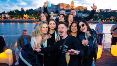 Budapest: Sip and Sail River Cruise with Unlimited Prosecco - Boarding at Akadémia Dock 2 and finding your best spot