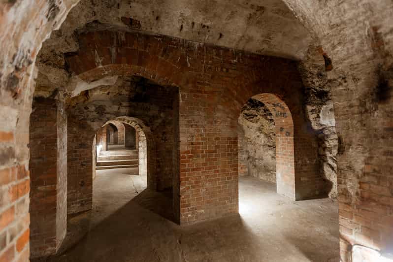 Budapest: The WWII Siege of Buda Castle & Bomb Shelter Tour - Lovas Way: Siege Stories That Connect Above Ground to Underworld Rooms