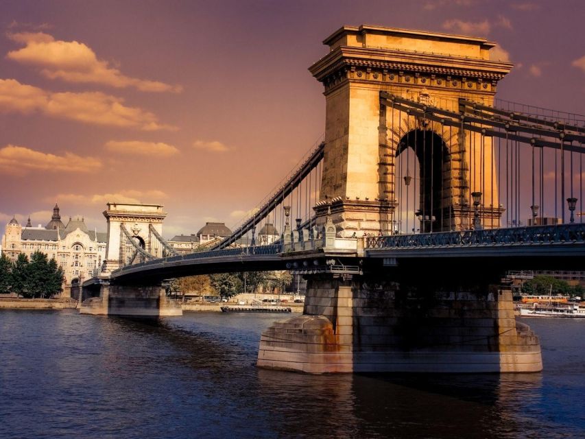 Budapest: Unlimited Prosecco and Wine Sightseeing Cruise - Dock 11 Near Elisabeth Bridge: the Start That Keeps You From Wasting Time