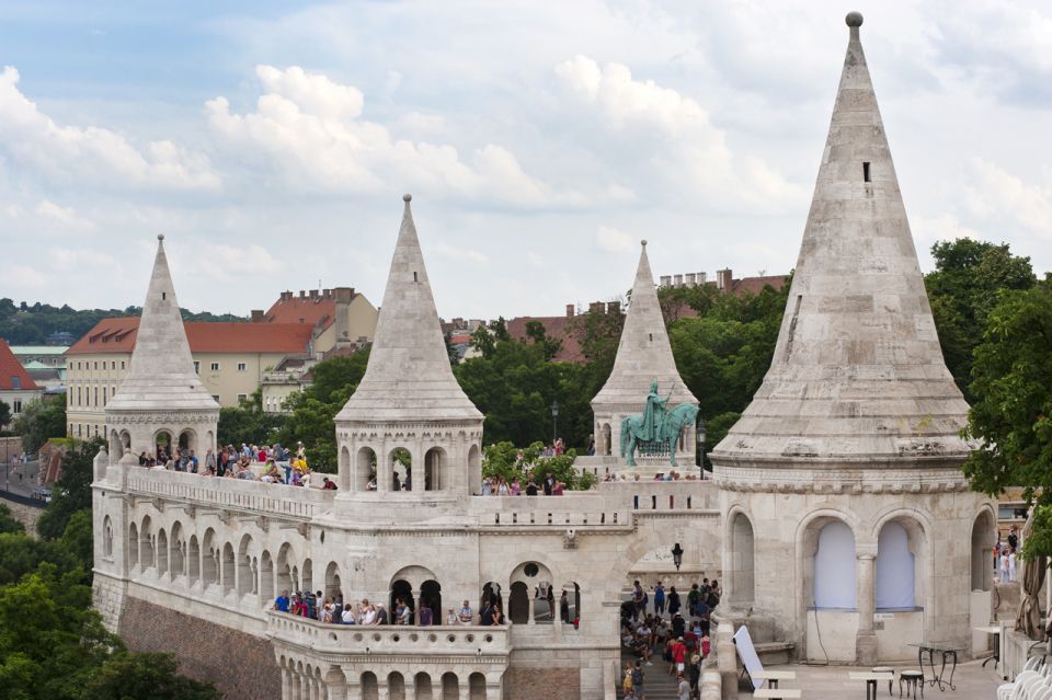Budapest: Walking Tour in German - The Leopoldstadt stretch: Budapest’s “older” side of the map