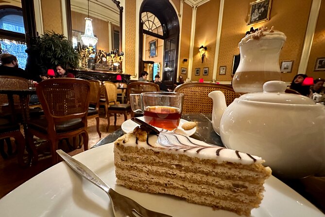 Budapest's Greatest Hits - Full Day Tour with Lunch & Metro Pass - Central Market Hall and the Included Hungarian Lunch (Dessert Included)