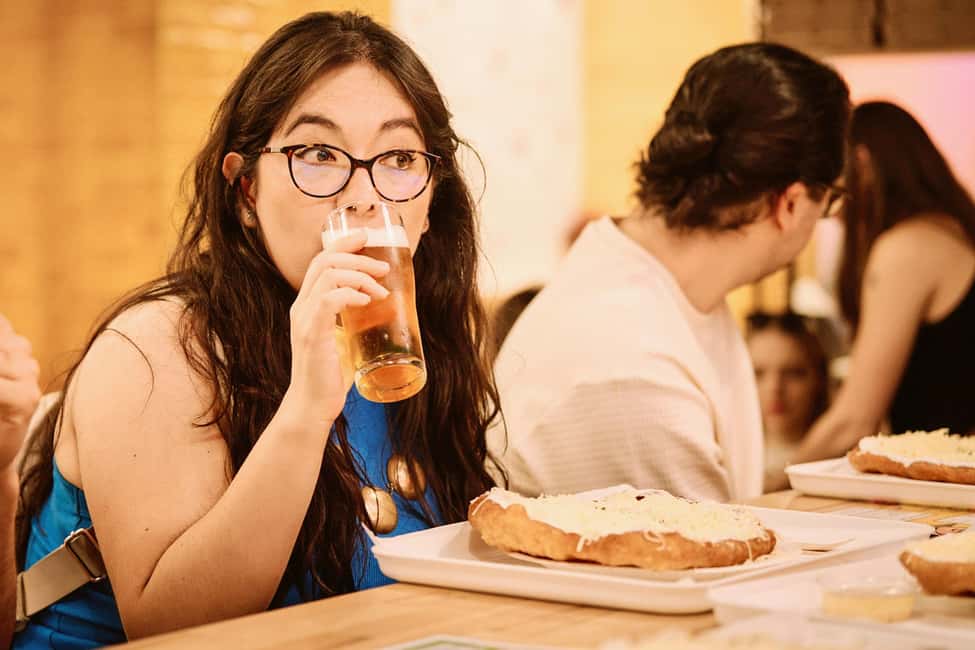 Guided Tipsy Food Tour with Drinks Included in Budapest - Guide experience: why the host matters on a food tour