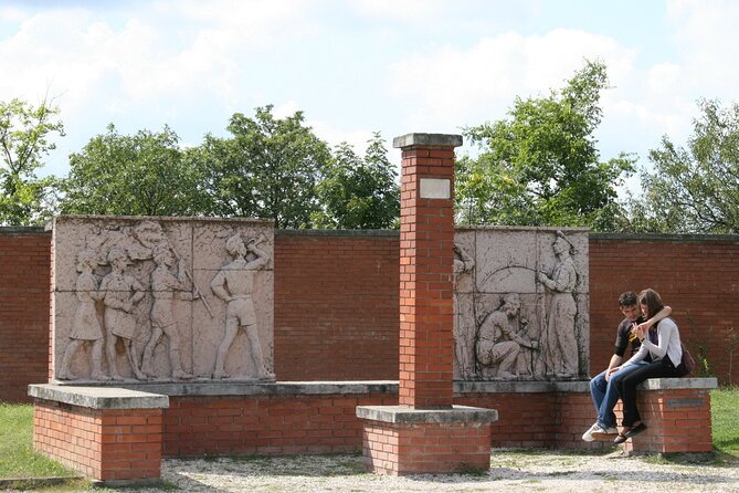 Guided Tour with Admission in Memento Park - Who should book this Memento Park tour?