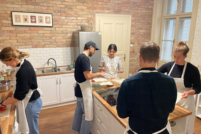 Hungarian Home Cooking Class with Chef Marti - Timing and Logistics: How the Class Fits Your Day