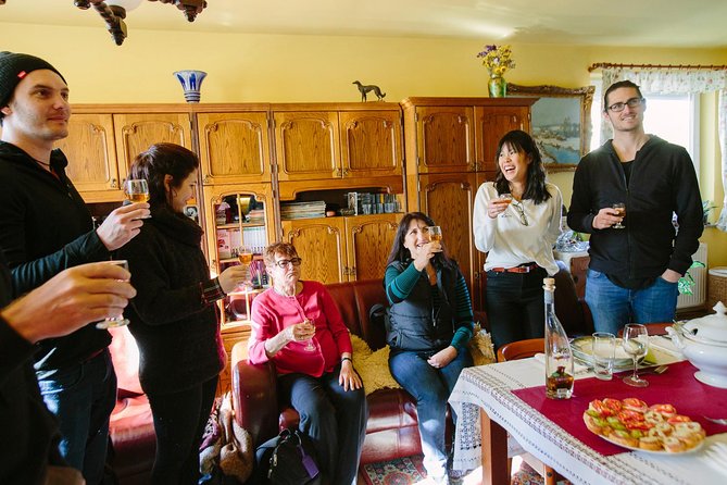 Hungarian lunch/dinner with locals in their home w/ car transfer - Timing, comfort, and the couple-of-quirks to plan for