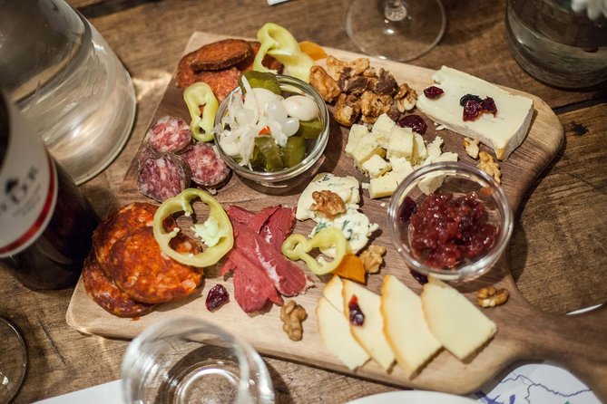 Hungarian Wine Tasting (with Cheese and Charcuterie) in Budapest - Which wines you’ll likely taste, and why Hungarian grapes surprise people