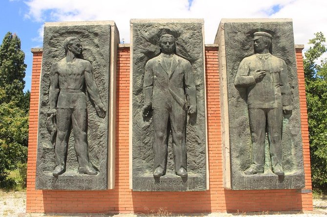 Memento Park Entrance Ticket - Planning Your Time: 45 Minutes to 2.5 Hours