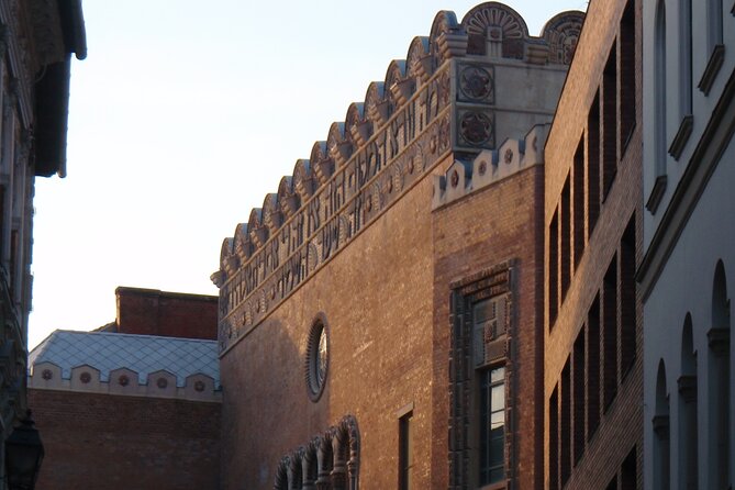 Past and Present of Budapest Jewish District Tour - Great / Central Synagogue (Nagy Zsinagóga) from outside: movements, Zionism, and where to look